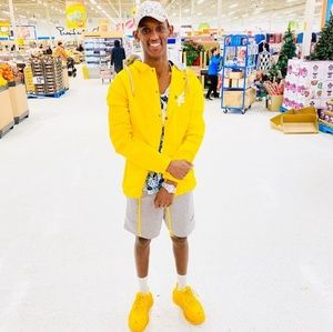 Meet your Posher, Khalid